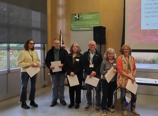 Group shot of Master Gardeners receiving awards